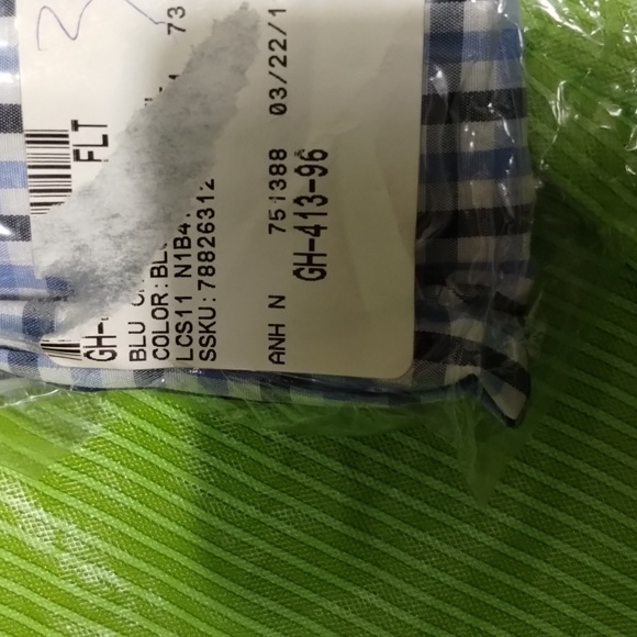 NWT Men's Shirt - Picture 6 of 6